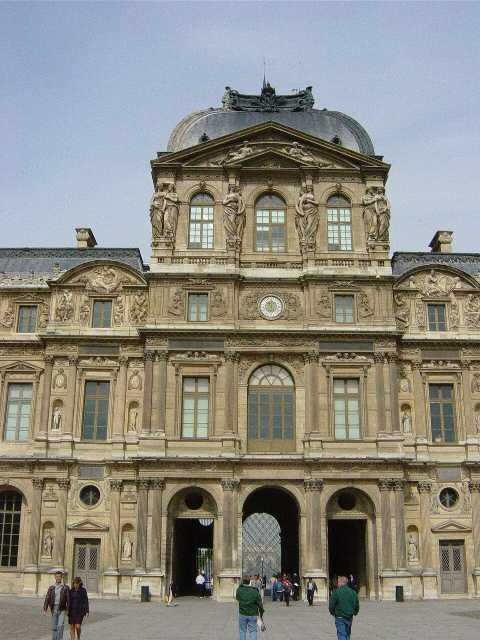 Louvre