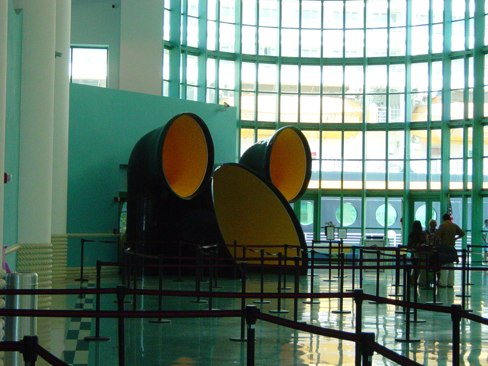 Mickey mouse head shaped portal